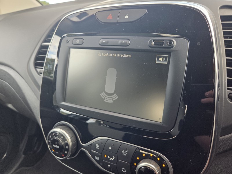 2019 (69) RENAULT CAPTUR 0.9 TCE 90 Iconic 5dr 5850890