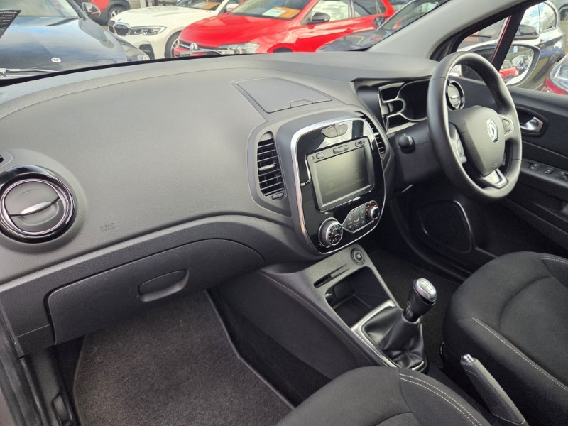 2019 (69) RENAULT CAPTUR 0.9 TCE 90 Iconic 5dr 5850875