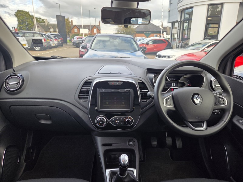2019 (69) RENAULT CAPTUR 0.9 TCE 90 Iconic 5dr 5850872