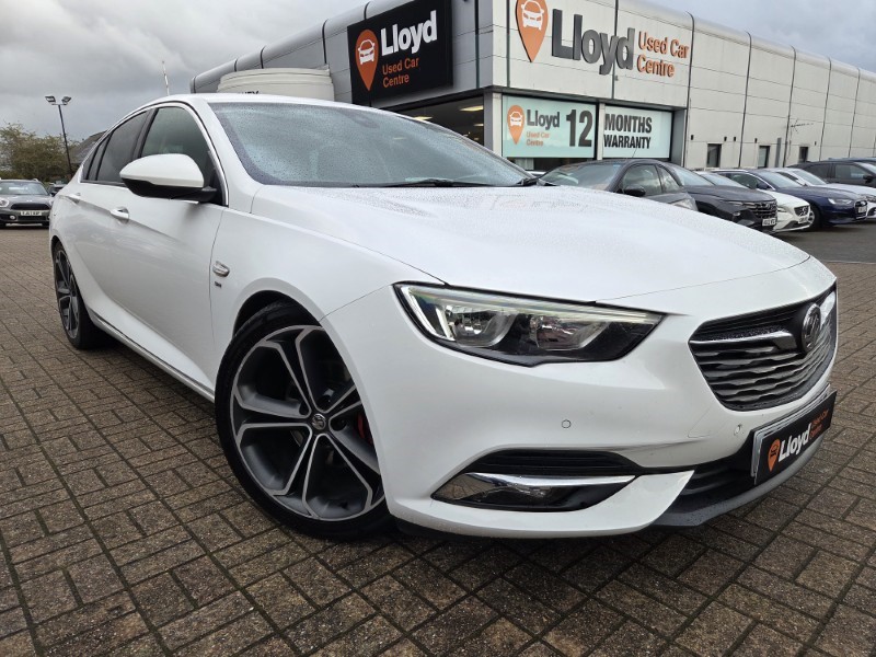 2017 (67) VAUXHALL INSIGNIA 2.0 Turbo D SRi Nav 5dr 5895613