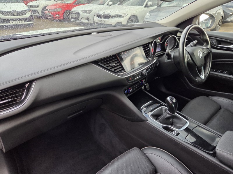 2017 (67) VAUXHALL INSIGNIA 2.0 Turbo D SRi Nav 5dr 5895626