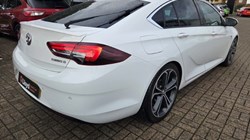 2017 (67) VAUXHALL INSIGNIA 2.0 Turbo D SRi Nav 5dr 5895616