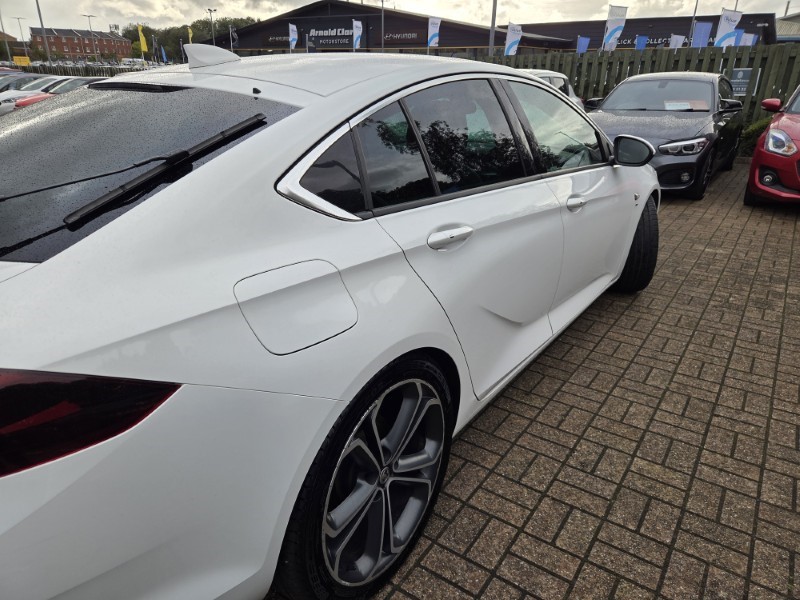 2017 (67) VAUXHALL INSIGNIA 2.0 Turbo D SRi Nav 5dr 5895612