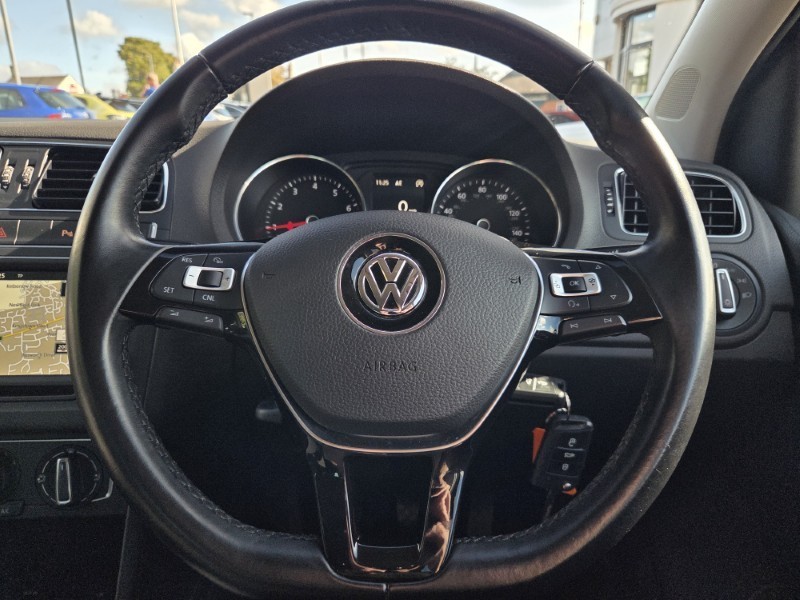 2016 (66) VOLKSWAGEN POLO 1.2 TSI Match 5dr 5868972