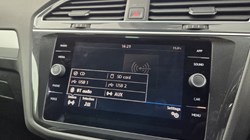 2018 (68) VOLKSWAGEN TIGUAN 2.0 TDi 150 SE 5dr 5867622