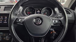 2018 (68) VOLKSWAGEN TIGUAN 2.0 TDi 150 SE 5dr 5867615