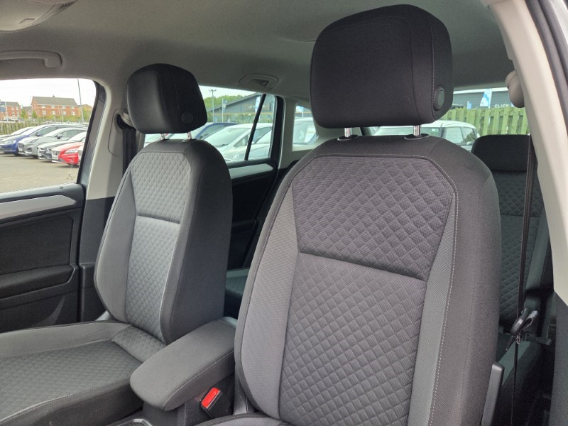 2018 (68) VOLKSWAGEN TIGUAN 2.0 TDi 150 SE 5dr 5867609