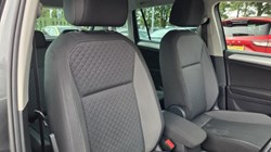 2018 (68) VOLKSWAGEN TIGUAN 2.0 TDi 150 SE 5dr 5867610