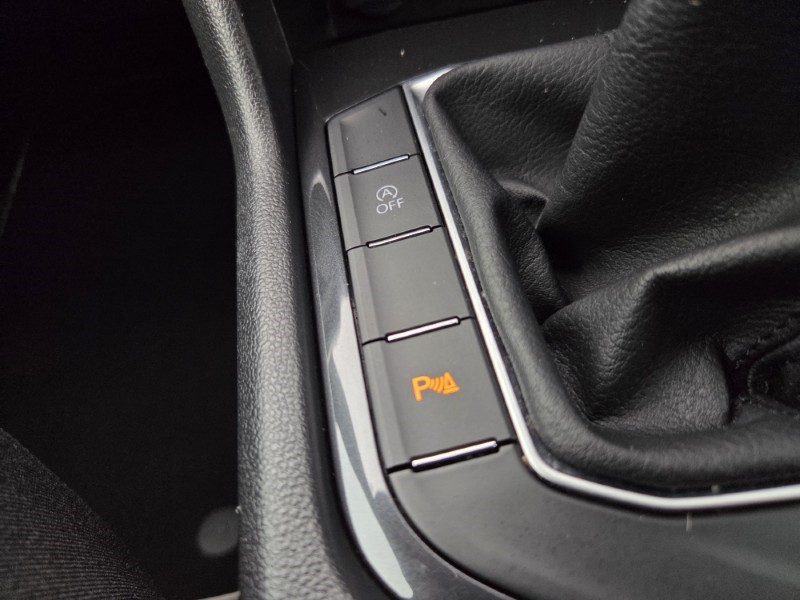 2018 (68) VOLKSWAGEN TIGUAN 2.0 TDi 150 SE 5dr 5867618