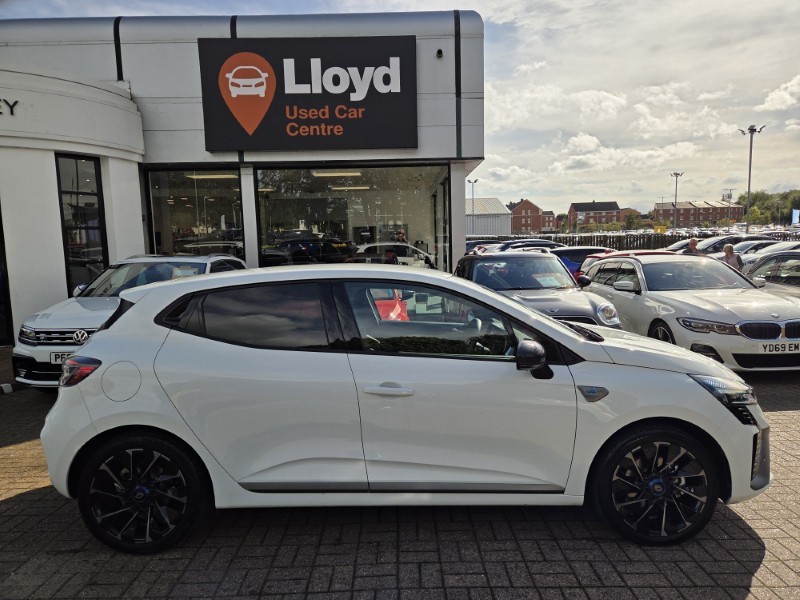 2025 (25) RENAULT CLIO 1.6 E-TECH full hybrid 145 Esprit Alpine 5dr Auto 5876970