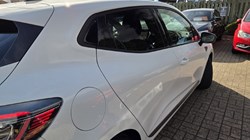 2025 (25) RENAULT CLIO 1.6 E-TECH full hybrid 145 Esprit Alpine 5dr Auto 5876981