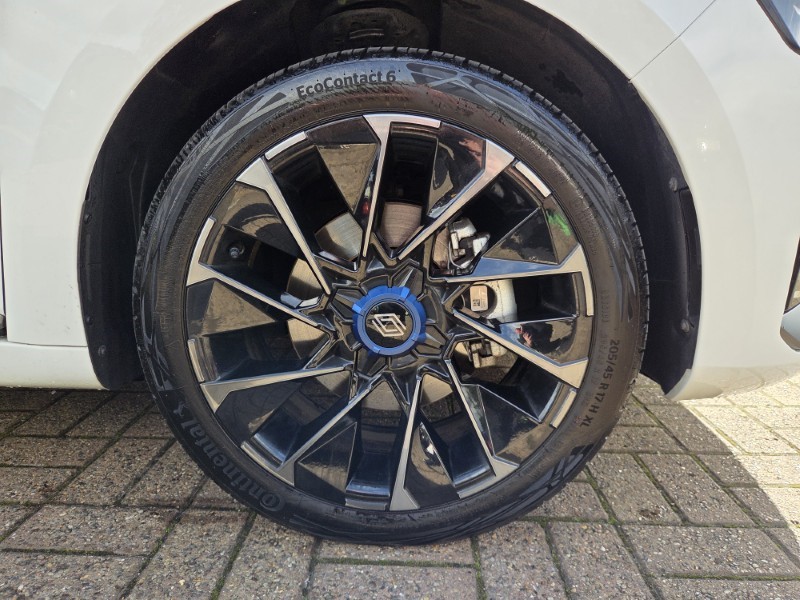 2025 (25) RENAULT CLIO 1.6 E-TECH full hybrid 145 Esprit Alpine 5dr Auto 5876971
