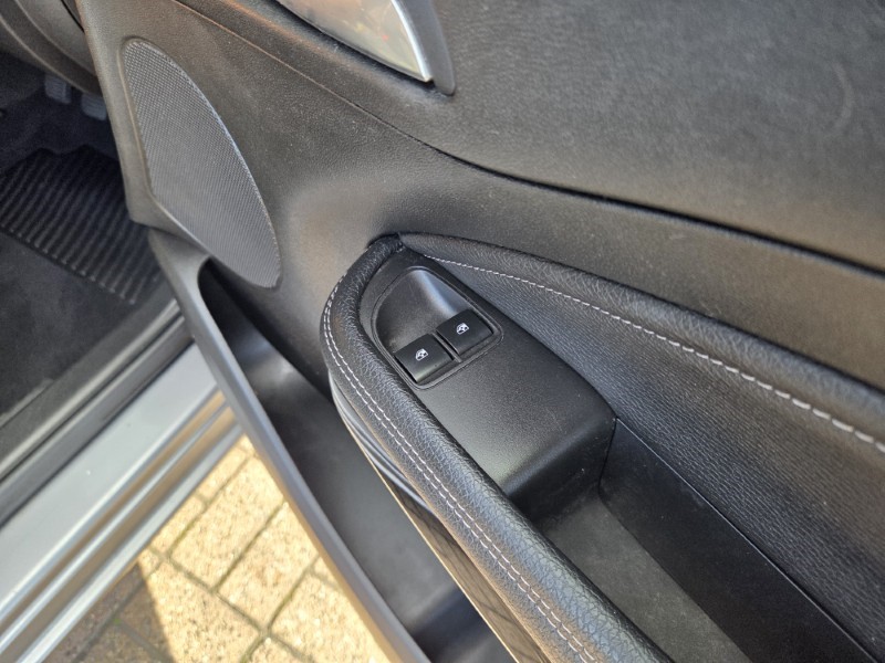 2019 (19) VAUXHALL ADAM 1.2i Griffin 3dr 5876826