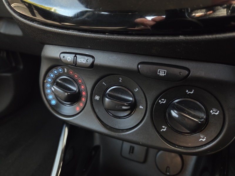 2019 (19) VAUXHALL ADAM 1.2i Griffin 3dr 5876831