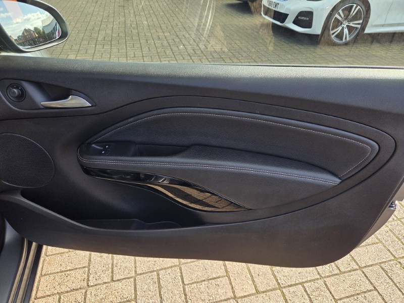 2019 (19) VAUXHALL ADAM 1.2i Griffin 3dr 5876825