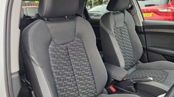 2020 (20) AUDI A1 30 TFSI Citycarver 5dr S Tronic 5895671