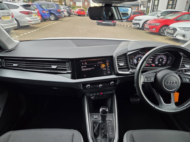 2020 (20) AUDI A1 30 TFSI Citycarver 5dr S Tronic 5895664
