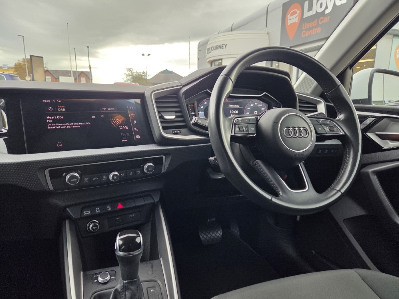 2020 (20) AUDI A1 30 TFSI Citycarver 5dr S Tronic 5895665