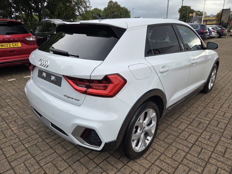 2020 (20) AUDI A1 30 TFSI Citycarver 5dr S Tronic 5895658