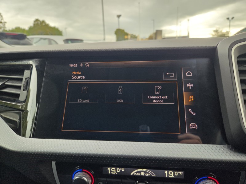 2020 (20) AUDI A1 30 TFSI Citycarver 5dr S Tronic 5895683