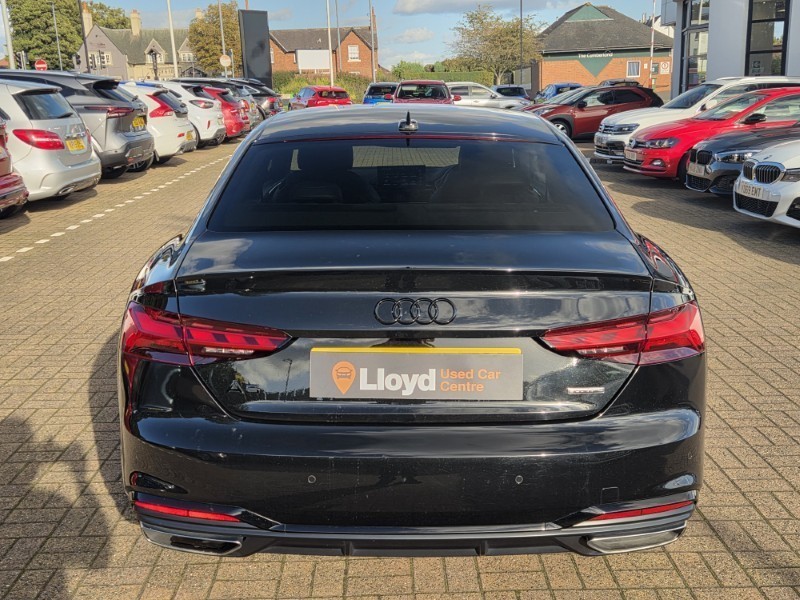 2022 (72) AUDI A5 40 TDI 204 Quattro Black Edition 2dr S Tronic 5866945