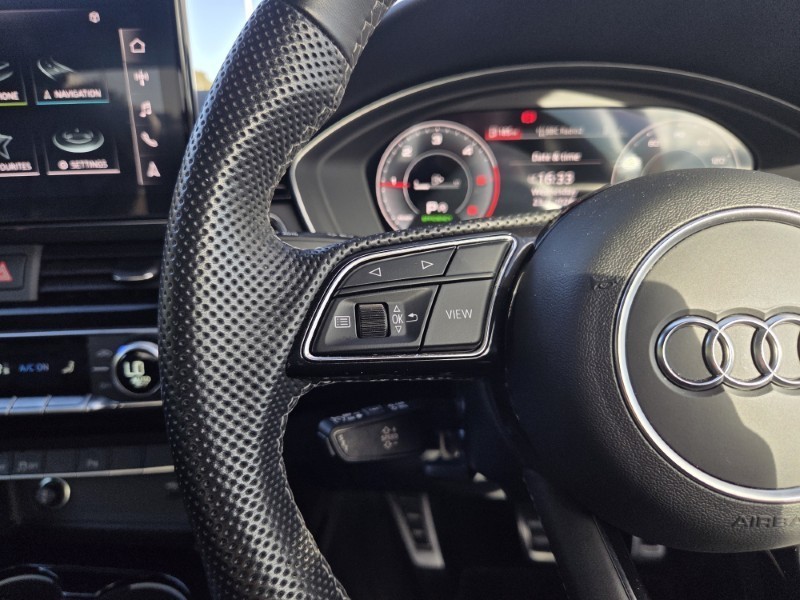 2022 (72) AUDI A5 40 TDI 204 Quattro Black Edition 2dr S Tronic 5866962