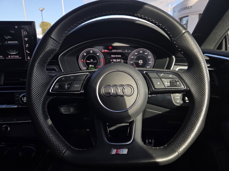 2022 (72) AUDI A5 40 TDI 204 Quattro Black Edition 2dr S Tronic 5866964