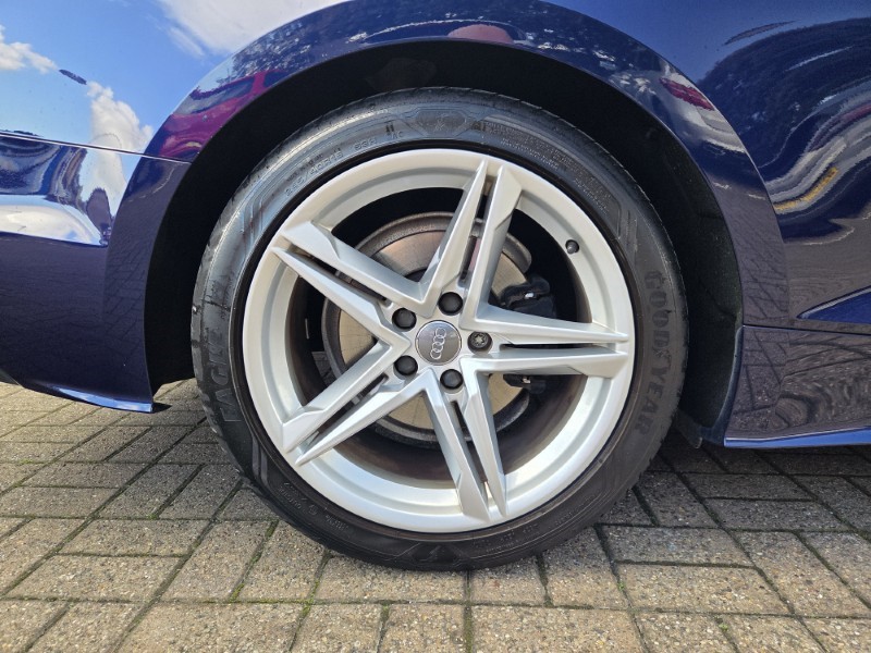 2021 (21) AUDI A5 35 TFSI Sport 2dr S Tronic 5887284