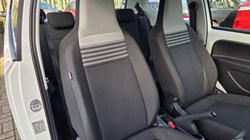 2017 (17) VOLKSWAGEN UP 1.0 Move Up 3dr 5887420