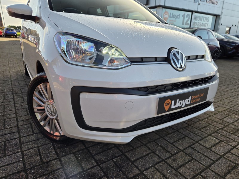 2017 (17) VOLKSWAGEN UP 1.0 Move Up 3dr 5887402