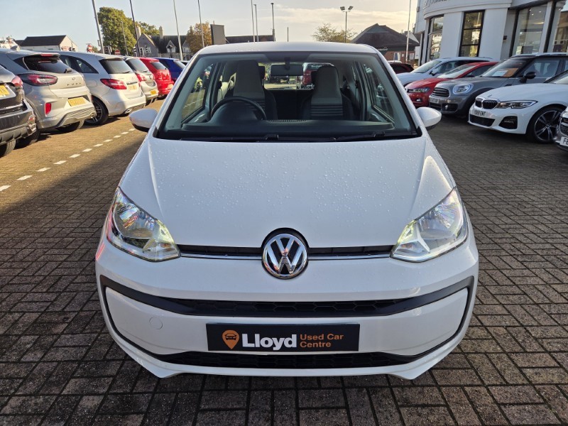 2017 (17) VOLKSWAGEN UP 1.0 Move Up 3dr 5887399