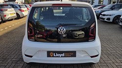 2017 (17) VOLKSWAGEN UP 1.0 Move Up 3dr 5887408