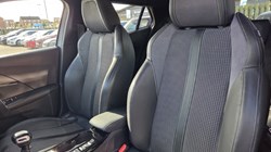 2020 (20) PEUGEOT 2008 1.2 PureTech 130 GT Line 5dr 5882978