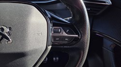 2020 (20) PEUGEOT 2008 1.2 PureTech 130 GT Line 5dr 5882983
