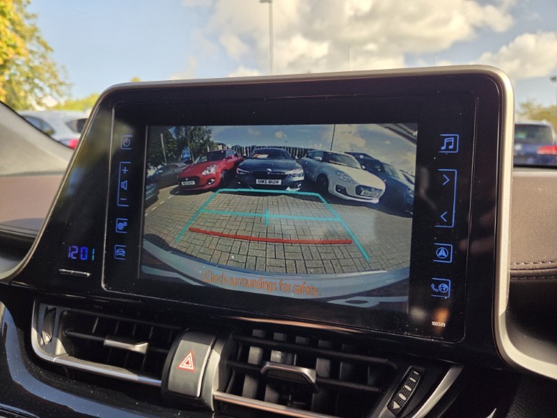 2017 (67) TOYOTA C-HR 1.8 Hybrid Excel 5dr CVT 5887643