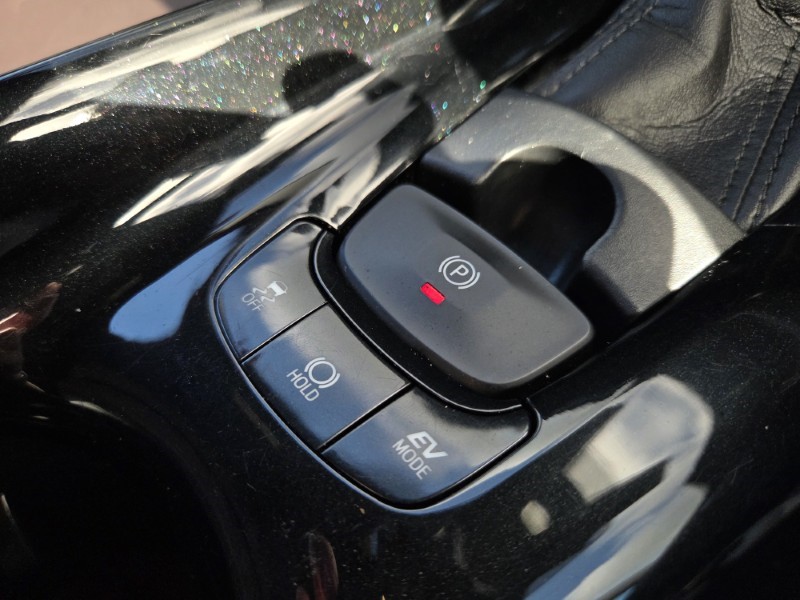 2017 (67) TOYOTA C-HR 1.8 Hybrid Excel 5dr CVT 5887639