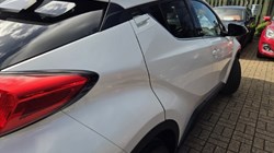 2017 (67) TOYOTA C-HR 1.8 Hybrid Excel 5dr CVT 5887614