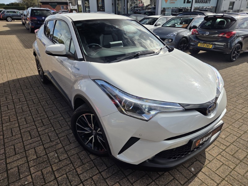 2017 (67) TOYOTA C-HR 1.8 Hybrid Excel 5dr CVT 5887610