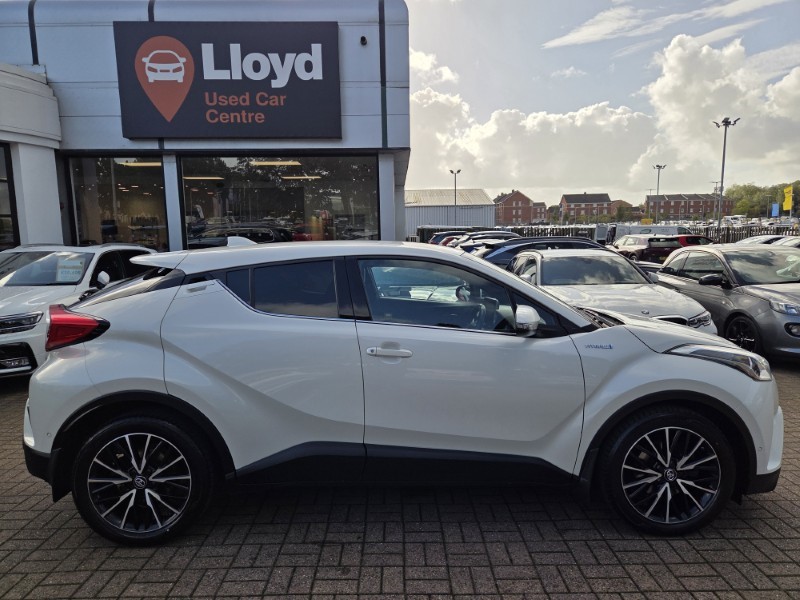 2017 (67) TOYOTA C-HR 1.8 Hybrid Excel 5dr CVT 5887604