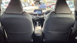 2017 (67) TOYOTA C-HR 1.8 Hybrid Excel 5dr CVT 5887621