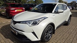 2017 (67) TOYOTA C-HR 1.8 Hybrid Excel 5dr CVT 5887609