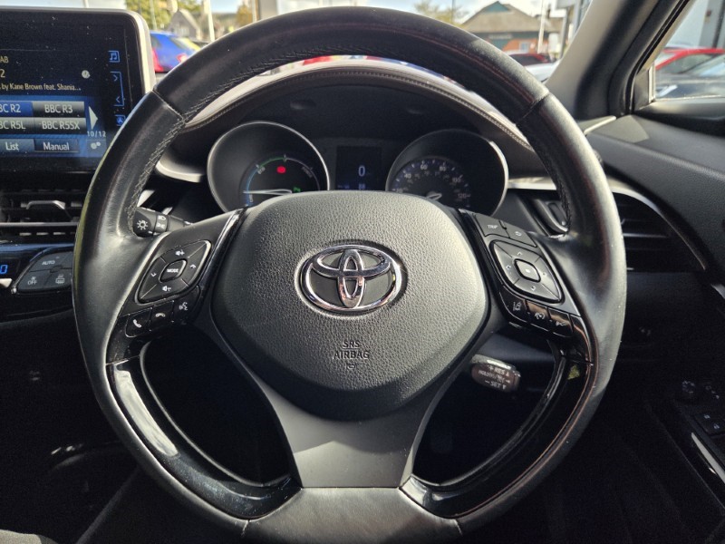 2017 (67) TOYOTA C-HR 1.8 Hybrid Excel 5dr CVT 5887637