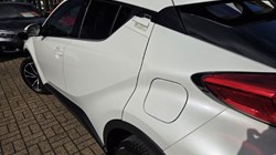2017 (67) TOYOTA C-HR 1.8 Hybrid Excel 5dr CVT 5887613