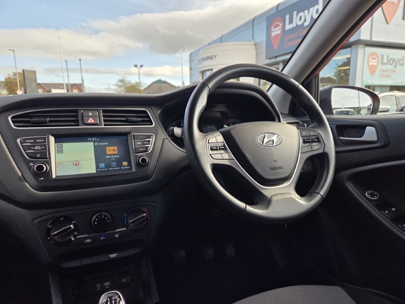 2020 (20) HYUNDAI I20 1.0 T-GDi Play 5dr 5876900