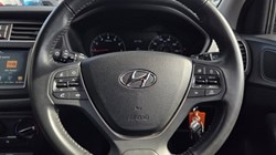 2020 (20) HYUNDAI I20 1.0 T-GDi Play 5dr 5876911