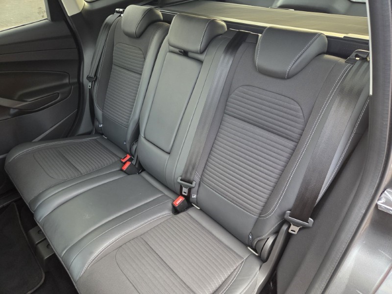 2019 (69) FORD KUGA 2.0 TDCi Titanium Edition 5dr 2WD 5877119