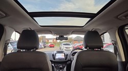 2019 (69) FORD KUGA 2.0 TDCi Titanium Edition 5dr 2WD 5877113
