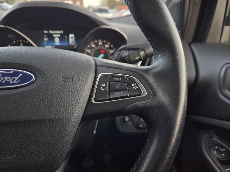 2019 (69) FORD KUGA 2.0 TDCi Titanium Edition 5dr 2WD 5877127