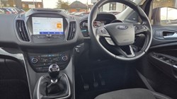 2019 (69) FORD KUGA 2.0 TDCi Titanium Edition 5dr 2WD 5877117