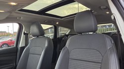 2019 (69) FORD KUGA 2.0 TDCi Titanium Edition 5dr 2WD 5877122